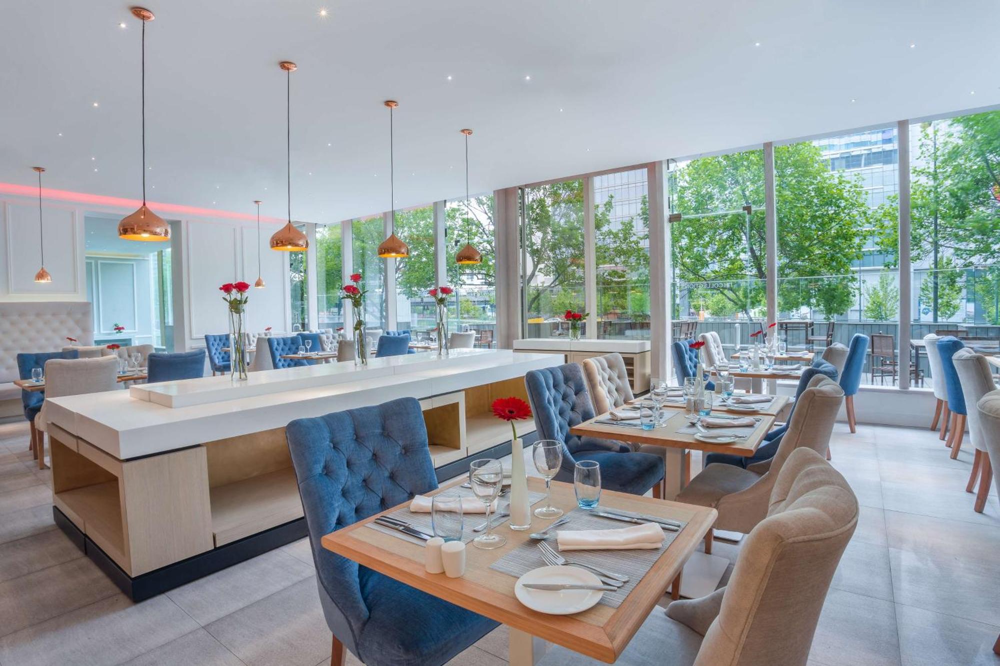 Nh Collection Plaza Santiago Hotel Екстериор снимка The restaurant